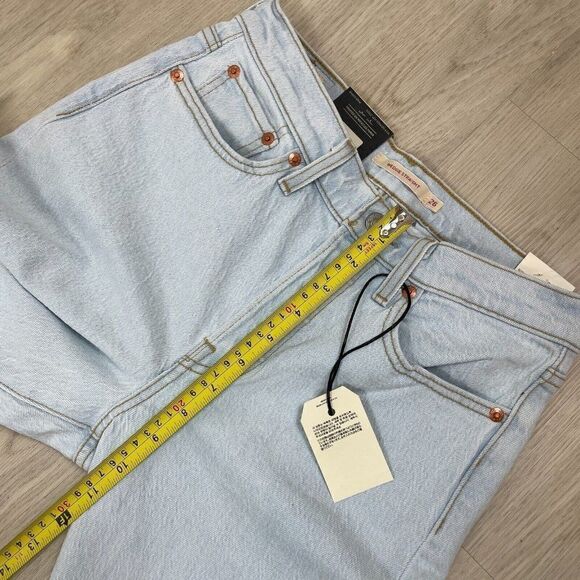 Levis Wedgie Straight Jeans Womens 26x28 Light Wash High Rise 349640147 - Picture 7 of 8
